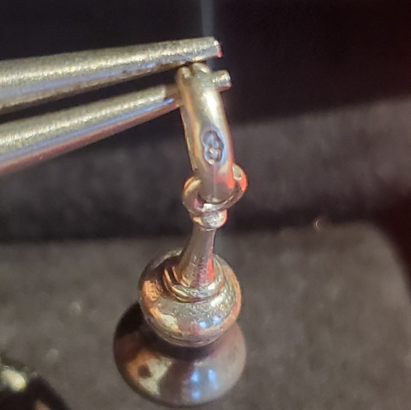 Links of London charm - Picture 1 of 5